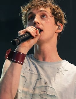 Photo of Troye Sivan