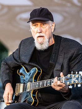 Photo of John Scofield