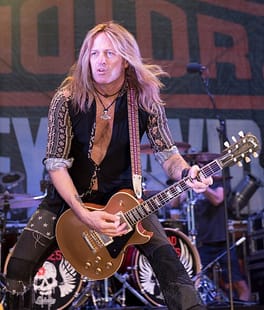ダグ・アルドリッチ（ギタリスト・音楽家）の写真
