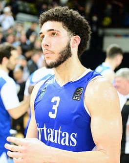 リアンジェロ・ボール（バスケットボール選手・ラッパー）の写真