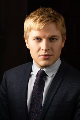 Photo of Ronan Farrow