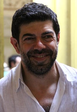 Photo of Pierfrancesco Favino