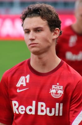 ブレンデン・アーロンソン(サッカー選手)の写真