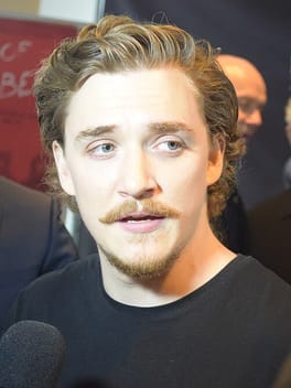 Photo of Kyle Gallner