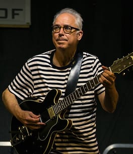 Photo of Bill Frisell