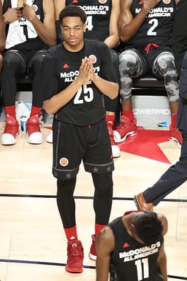 P・J・ワシントン（バスケットボール選手）の写真