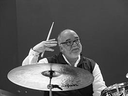 ピーター・アースキン(ドラマー・音楽教育者)の写真