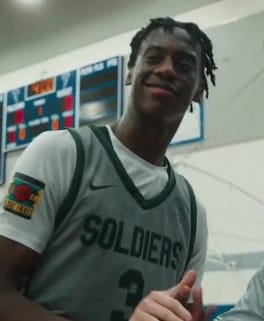 AJ・ディバンツァ（バスケットボール選手）の写真