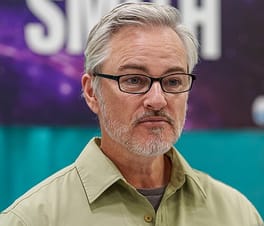 カー・スミス（俳優・テレビ俳優）の写真