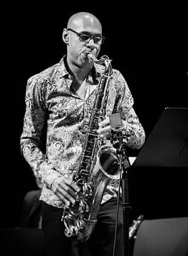 Photo of Joshua Redman