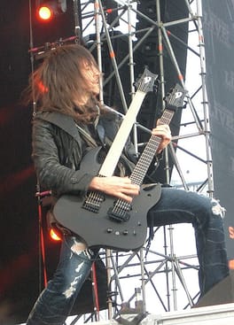 Photo of Ron "Bumblefoot" Thal