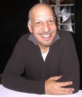 Photo of Erick Avari