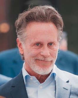 スティーヴン・ウェバー（テレビ俳優・映画俳優）の写真