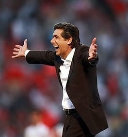 Photo of Afshin Ghotbi
