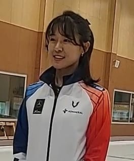 金恩智（カーリング選手）の写真