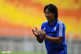 崔成勇（サッカー選手・サッカー指導者）の写真
