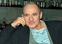 ウルリッヒ・ミューエ（演出家・舞台俳優）の写真