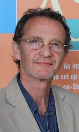 Photo of Anton Lesser