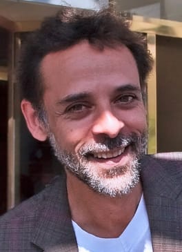 Photo of Alexander Siddig