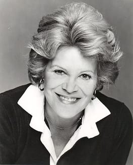 Photo of Rachel Roberts