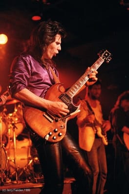 フランク・マリノ（音楽家・ギタリスト）の写真