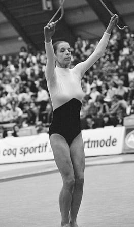 レギーナ・ヴェーバー（教員・新体操選手）の写真