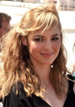 Photo of Louise Bourgoin