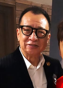 Photo of Stephen Hui