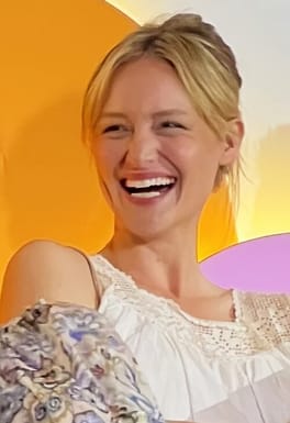 ケリー・ビシェ（テレビ俳優・映画俳優）の写真