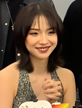 Photo of Ployshompoo Supasap
