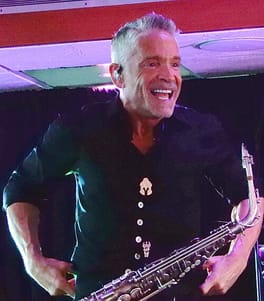 Photo of Dave Koz