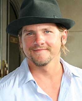 Photo of Zachary Knighton